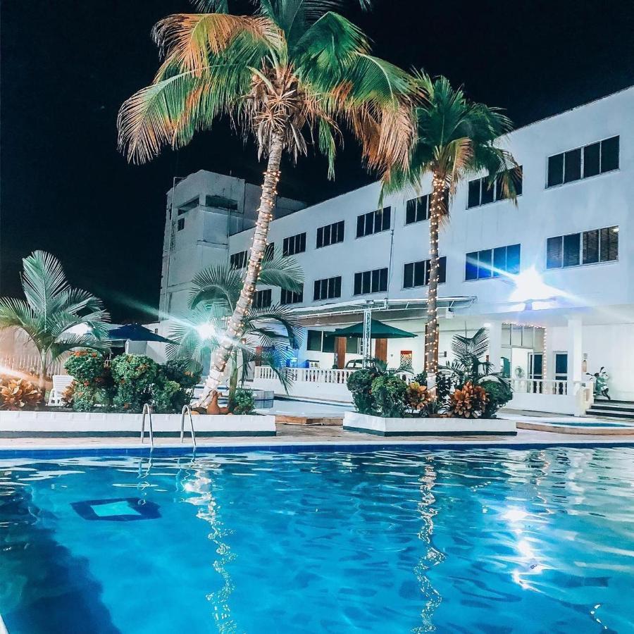 Hotel Mall Santana Del Rio La Dorada Dış mekan fotoğraf