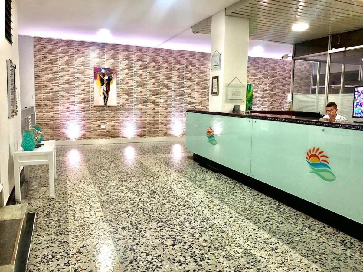 Hotel Mall Santana Del Rio La Dorada Dış mekan fotoğraf