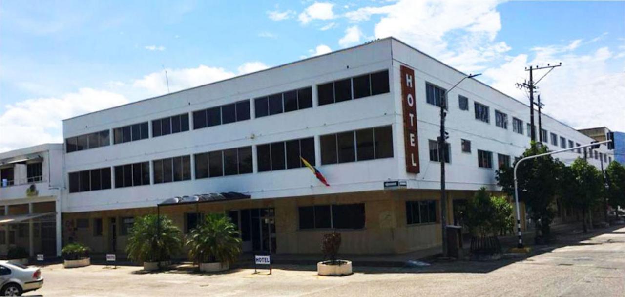 Hotel Mall Santana Del Rio La Dorada Dış mekan fotoğraf