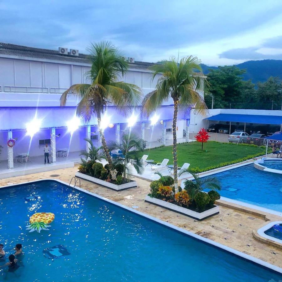 Hotel Mall Santana Del Rio La Dorada Dış mekan fotoğraf